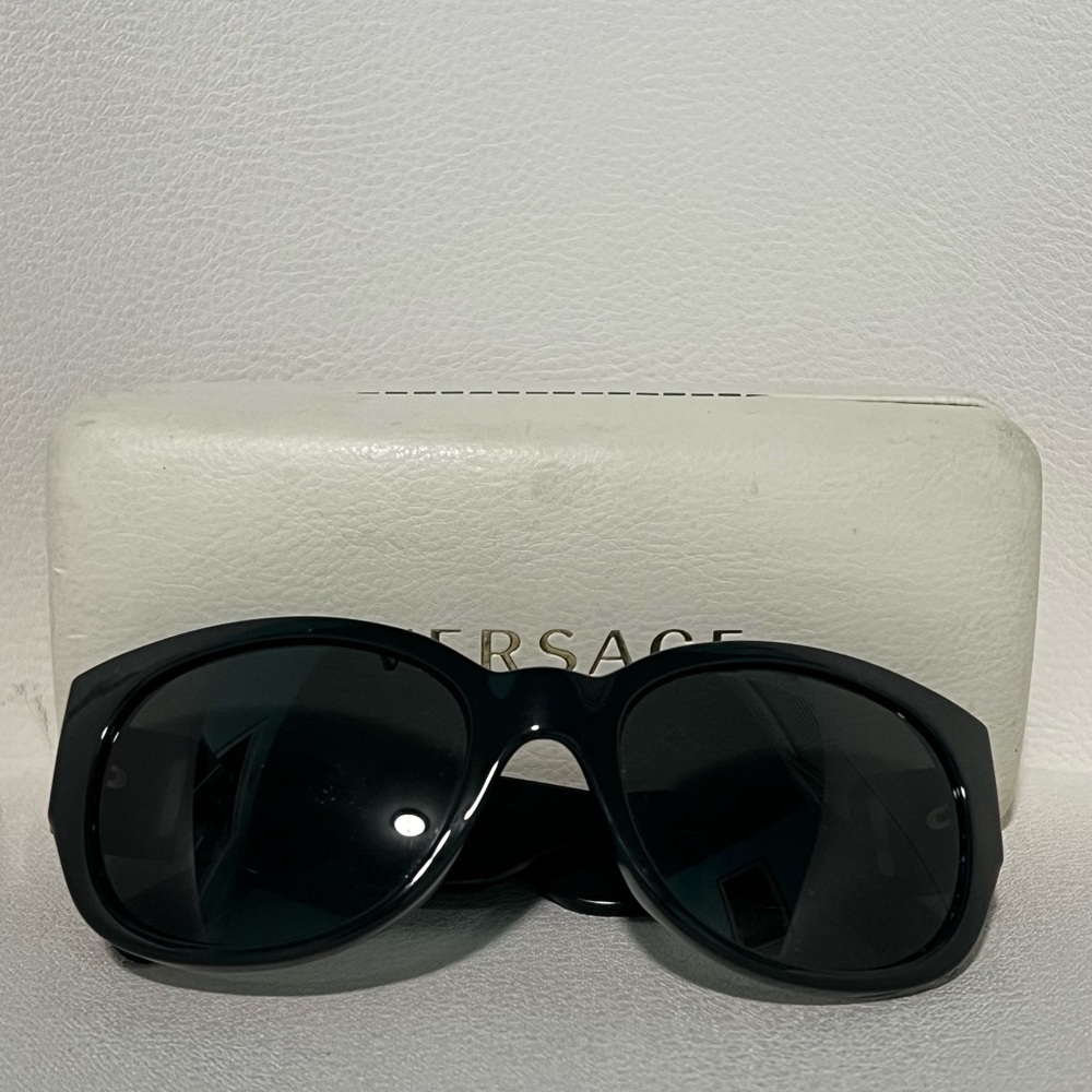 Vintage Versace sunglasses - limited edition
